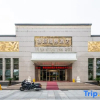 Отель Luban International Hotel, фото 1
