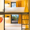 Отель Petit Hostel Palacio Real, фото 4