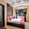 Отель OYO 11576 Hotel Krishna Regency, фото 4