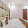 Отель Grand Inn by OYO Rooms, фото 11