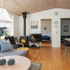 Отель 8 Person Holiday Home in Ebeltoft, фото 9
