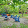 Отель Riverfront Smokies Retreat ~ 14 Mi to Railroad!, фото 5