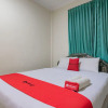 Отель RedDoorz near Tegalega Bandung, фото 10