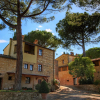 Отель Farm holiday with swimming pool in the hills of the Chianti, фото 1