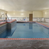 Отель Country Inn & Suites by Radisson, Topeka West, KS, фото 14
