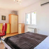 Отель Apt w Jacuzzi, Balcony & sea View, 3 min to Beach, фото 6