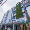 Отель RedDoorz Plus near Tebet, фото 31