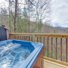 Отель Robins View 2 Bedroom Home with Hot Tub, фото 13