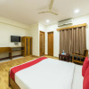 Отель OYO 3722 Hotel StayEasy Majestic, фото 3