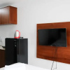 Отель Serene And Comfy Studio At Tamansari Prospero Sidoarjo Apartment, фото 2