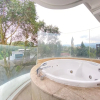 Отель Modern Studio Room With Jacuzzi At Art Deco Apartment, фото 15