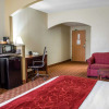 Отель Comfort Suites, фото 3