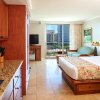 Отель Luana Waikiki Hotel & Suites, фото 4