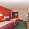 Отель Econo Lodge Inn and Suites, фото 3