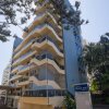 Отель Broadbeach Travel Inn Apartments в Голде-Косте