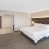 Отель Holiday Inn Express & Suites Downtown Ottawa East, an IHG Hotel, фото 7