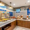 Отель Holiday Inn Express & Suites Camarillo, an IHG Hotel, фото 11