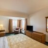 Отель Quality Inn & Suites, фото 38