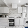 Отель Cosy 2-bed House in London With Free Parking, фото 4