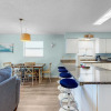 Отель Beach View 3br/2ba W/pools Sleeps 8, фото 9