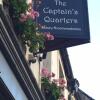 Отель The Captains Quarters, фото 1