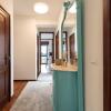 Отель LovelyStay - Newly Decorated 2BR Flat with Free Parking, фото 2