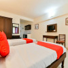 Отель OYO 16663 Plaza Suites Hotel, фото 7