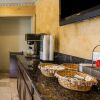 Отель Rodeway Inn & Suites Pacific Coast Highway, фото 10