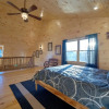 Отель Pony Express - 2 Br Cabin, фото 9
