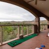 Отель Pyramid by Avantstay Luxe Sedona Mansion w/ Views, 7mins to Downtown, фото 16