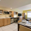 Отель Home2 Suites by Hilton Clarksville/Ft. Campbell, фото 3