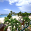 Отель Beach Two Bedroom Loft Suite E29, фото 18