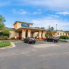 Отель Clarion Inn & Suites Northwest, фото 23