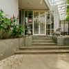 Отель Urbanest Inn House TB Simatupang, фото 1