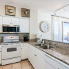 Отель Sunset Shores Oceanfront Condo Bliss, фото 4