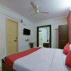Отель Sudarshan By OYO Rooms, фото 3