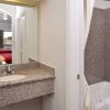 Отель Econo Lodge & Suites, фото 9