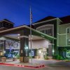 Отель La Quinta Inn & Suites by Wyndham Laredo Airport в Ларедо