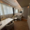 Отель Leo Group BEST LUXURY SUITE 2537 Alliance Palace, фото 3