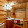 Отель The Log Cabin 2 Bedroom Home by RedAwning, фото 15