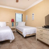 Отель Island Winds East 811 3 Bedroom Condo, фото 5