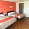 Отель Travel Inn в Делано