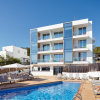 Отель Sol Bahia Ibiza Suites в Сант-Антони-де-Портмани