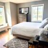 Отель Top Floor Riverfront Condo with Stellar Sunsets!, фото 12