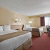 Отель Quality Inn & Suites, фото 4