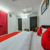 Отель Oyo 18407 Noble Lodge, фото 5