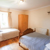 Отель The Lake House Retreat - 7 Bedroom Holiday Home - Sleeps 20 - Southgate, фото 1