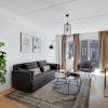 Отель Sanders Fields - Chic 3-bdr Townhouse w Terrace, фото 7