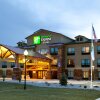 Отель Holiday Inn Express Hotel & Suites Lander, an IHG Hotel, фото 1