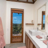 Отель Casa Bahia Sur - Luxury Ocean View 3 Bedroom Home, фото 8